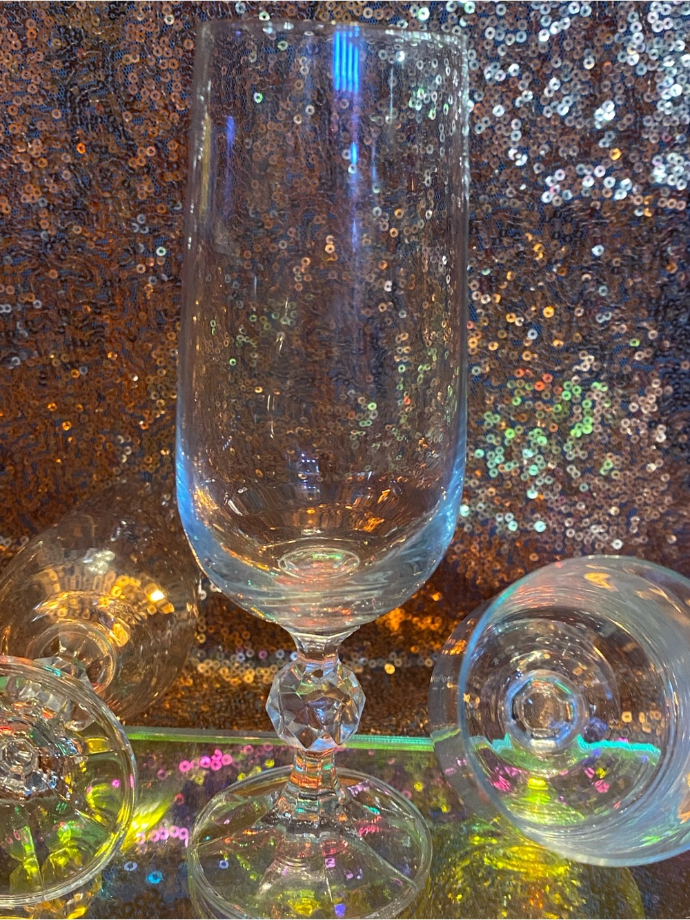 🥂 Vintage Faceted Orb Stem Flutes — Small Set, Big Celebration Energy